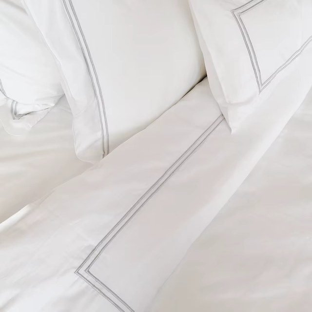 Hotel Bed Sheets with Festoon