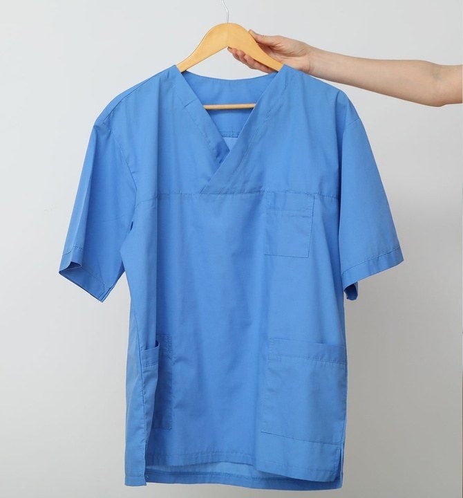 Scrubs, Gowns & Lab Coats