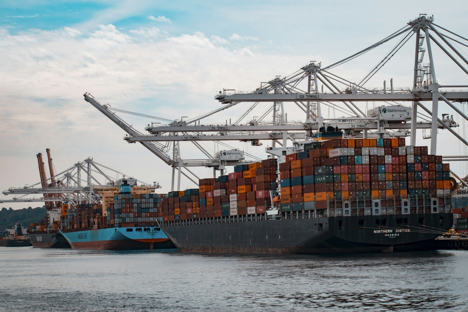 Container port